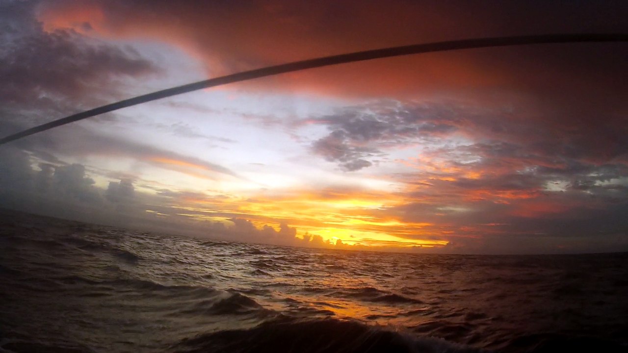 Navigation, couché de soleil "entre Trinidad et Grenade"