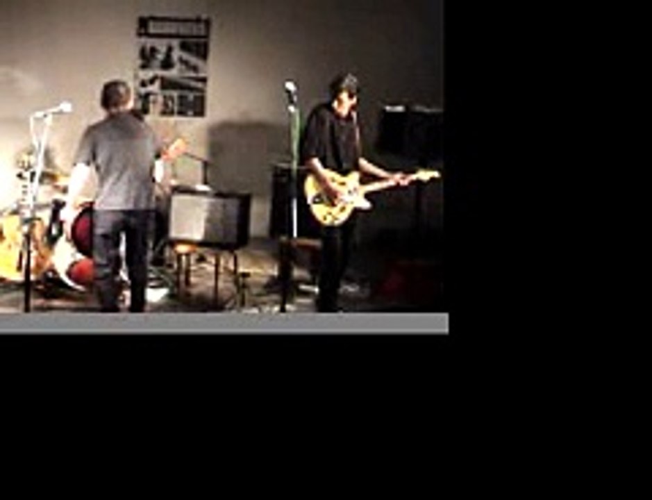 the groovers live paris 2004