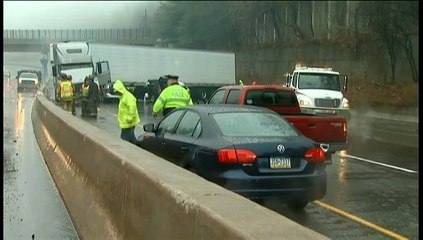 Le verglas cause de multiples accidents sur les routes américaines