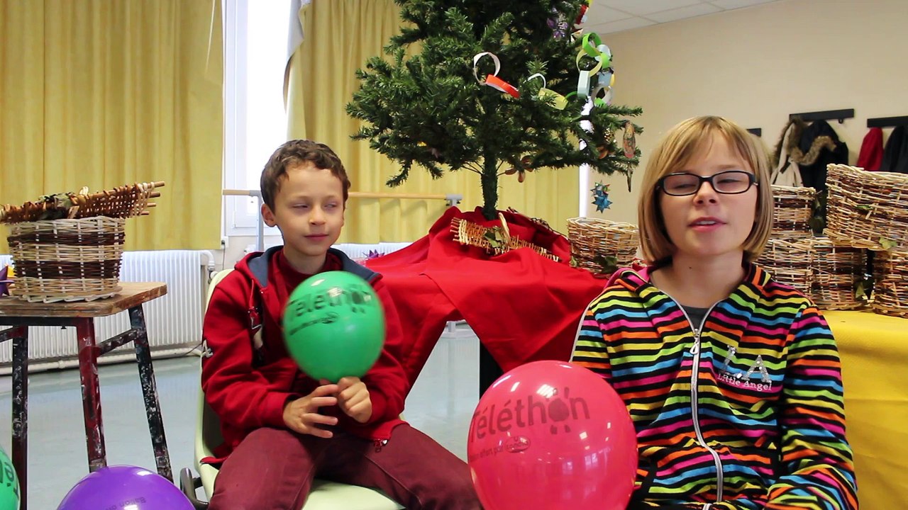 Un marché de noël pour le téléthon (PREVERT 2014)