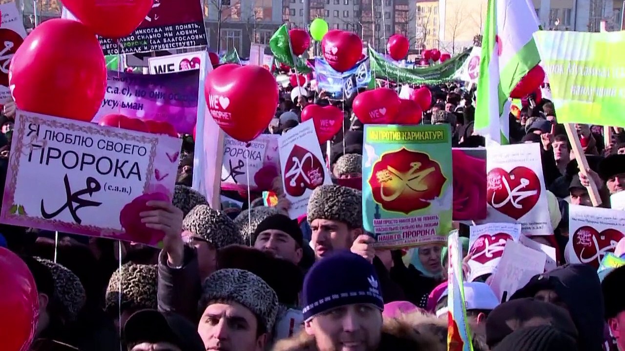 Massenprotest gegen "charlie hebdo" in tschetschenien