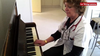 Guingamp. Soins palliatifs : en cadeau, un piano qui apaise