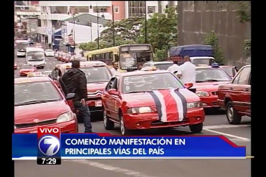 Comienza congestionamiento en San José, Heredia y Alajuela por marcha de taxistas