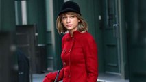 Taylor Swift Shows Off Her Horsey Side