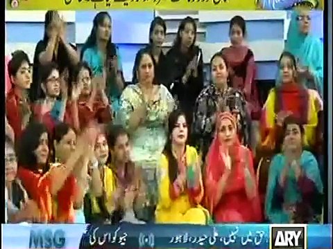 Noman Masood left sanam baloch speech less so that she was compelled to take a break funny video