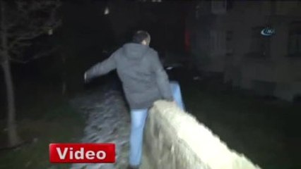 Aranan Şüpheli, Kovalamaca Sonunda Araç Garajında Yakalandı