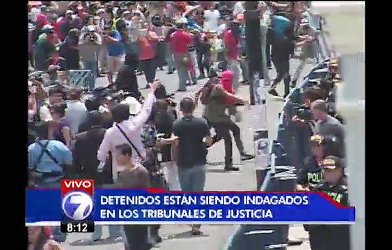 Detenidos por disturbios frente al Congreso son indagados en tribunales