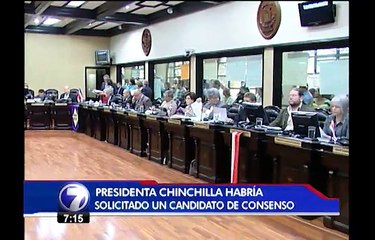 Fabio Molina estaría dispuesto a postularse para presidente del Congreso