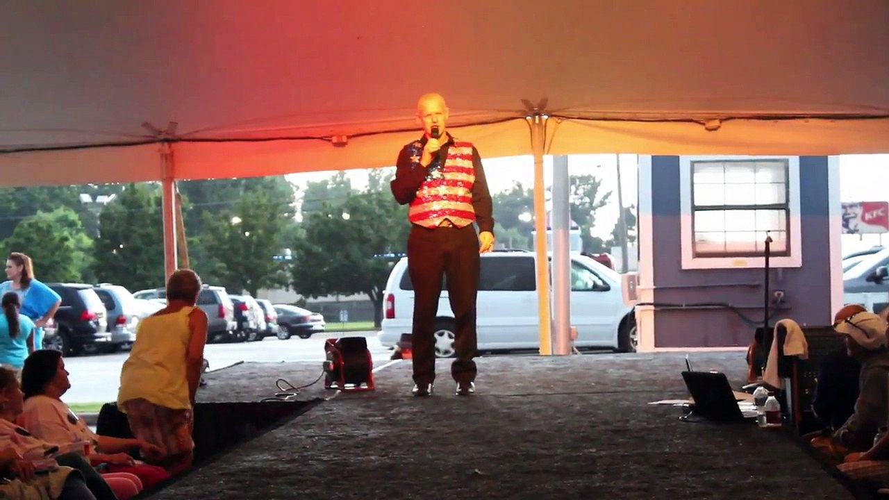 Chris Drummond sings Single Shinning Star at Elvis Week 2013 video