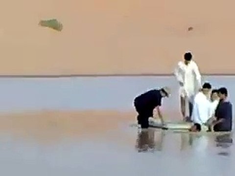 Suda Giden Otomobile Farklı Bir Bakış