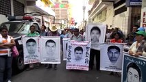 Meksika'da Göstericiler Polisle Çatıştı