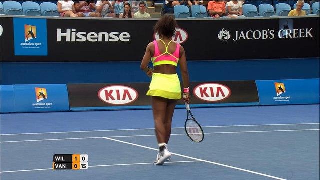 Williams cruises into second round