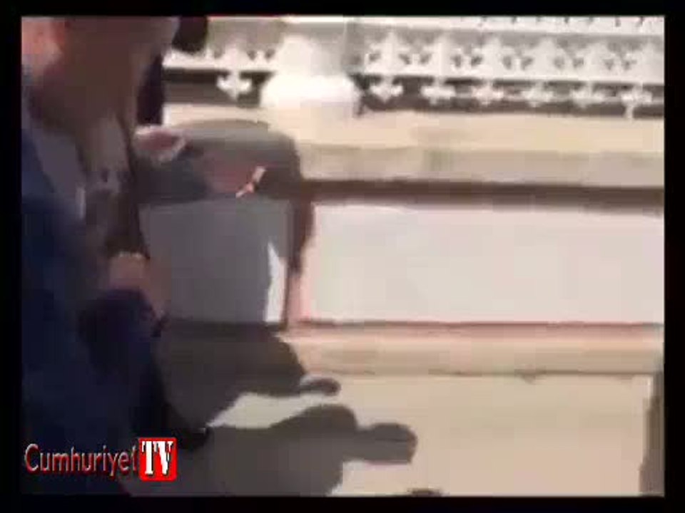 Bakan'dan yardım istedi, dilenci yerine kondu