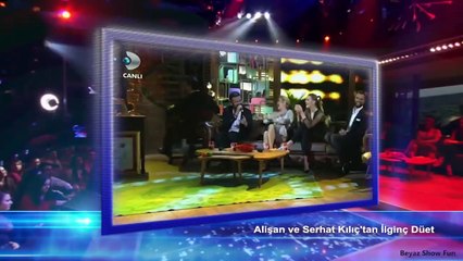 Alişan ve Serhat Kılıçdan Müthiş İngilizce Şarkı Beyaz Show (05.12.2014)