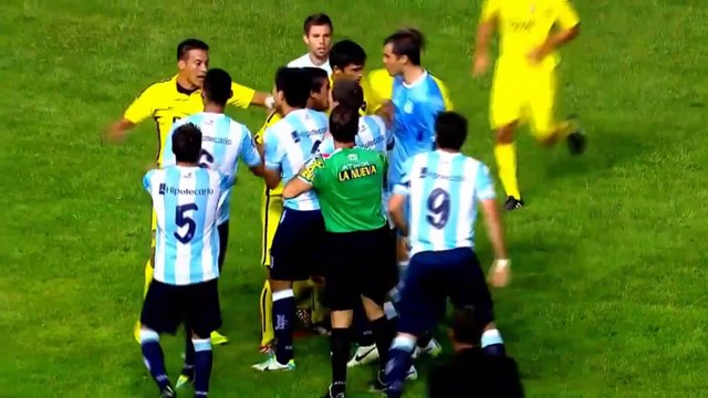 Tacle sanguinaire en Argentine (Racing Club vs. Boca Juniors)