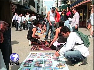 Expertos aseguran que economía informal es un efecto de la burocracia