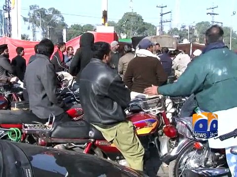 Pakistan fuel shortage (Overall) - Geo Reports - 20 Jan 2015