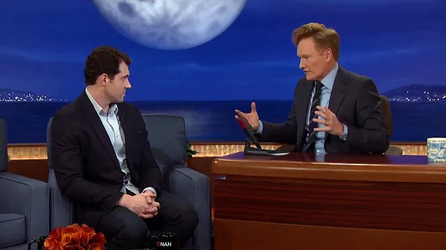 Billy Eichner Loves Lisa Rinna's Tweets - CONAN on TBS Full HD