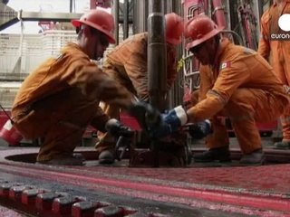 Schwimmende Öllager sollen Druck von den Preisen nehmen