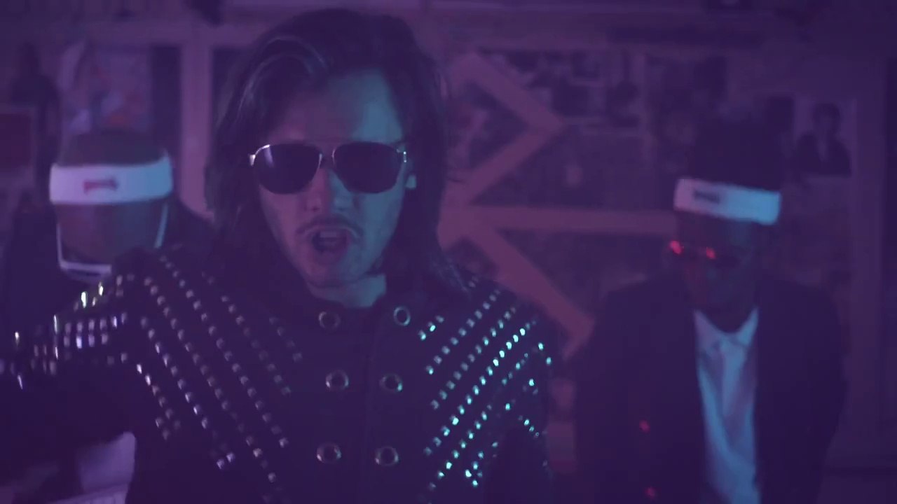 ORELSAN ft MURKAGE " Can I Live " (Video 2015).