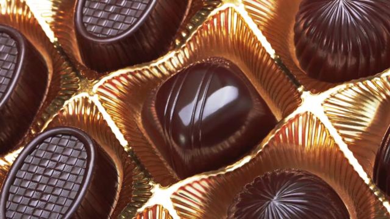 Avoid These Foods and Drinks to Sleep Better