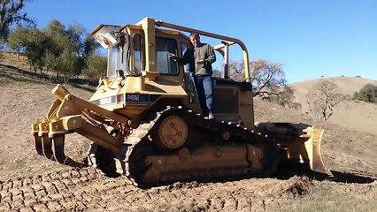 Matt LeBlanc's Ranch Has A Bulldozer  - CONAN on TBS Full HD