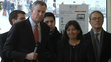 NYC Mayor De Blasio Compares Paris Attacks To 9/11