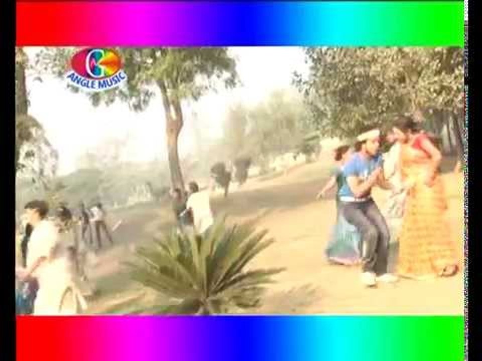 Ara jila ke pichkari hola | Holi mein chheda jam ho jai | Kheshari lal yadav