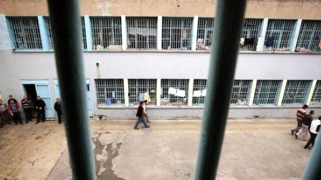 Cezaevine Erkek Olarak Girdi Kadın Olarak Çıktı