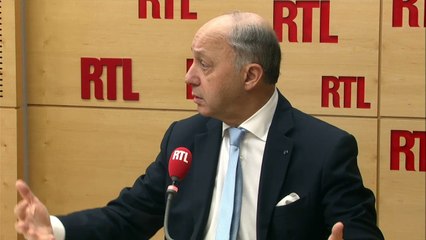 Laurent Fabius : "Il faut faire évoluer les centrales nucléaires"