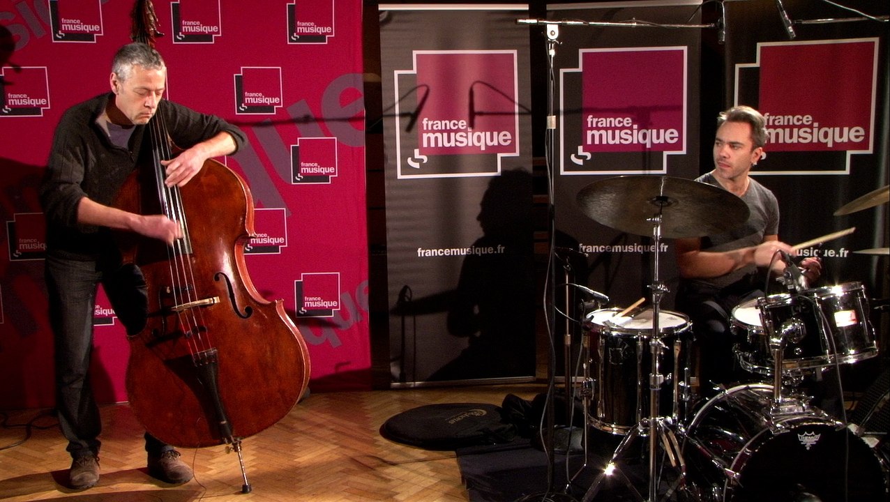"Laps", par Edouard Ferlet (piano), Fabrice Moreau (batterie) et Jean-Philippe Viret (contrebasse) | Le live de la Matinale