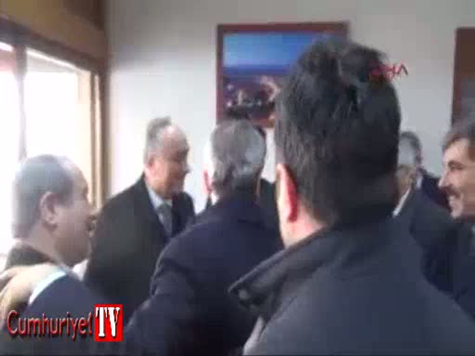 Aklanan Zafer Çağlayan soruları yanıtsız bıraktı