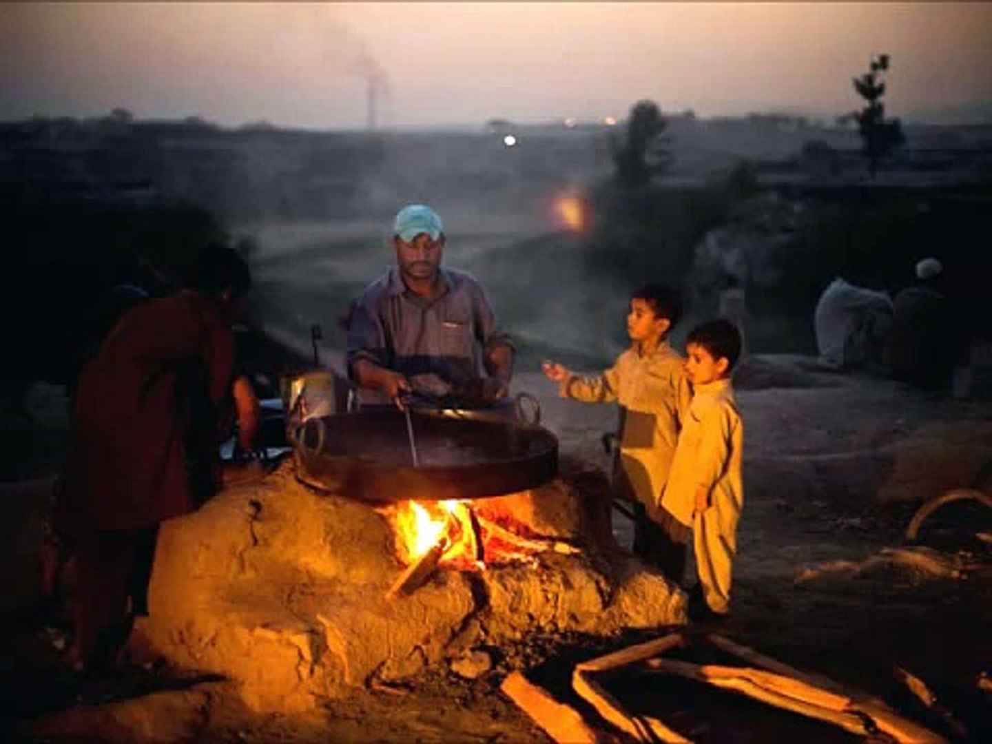 ⁣Very Funny Prank Call To Aunty Rihana In Canada