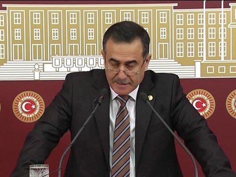 Davutoğlu adaletin kafasını kopardı. Bilal'in gemisi, AKP gemisi su almıştır.CHP PM Üyesi ve İstanbul Mv. İhsan ÖZKES'in 21.01.2015 tarihli Basın Açıklaması