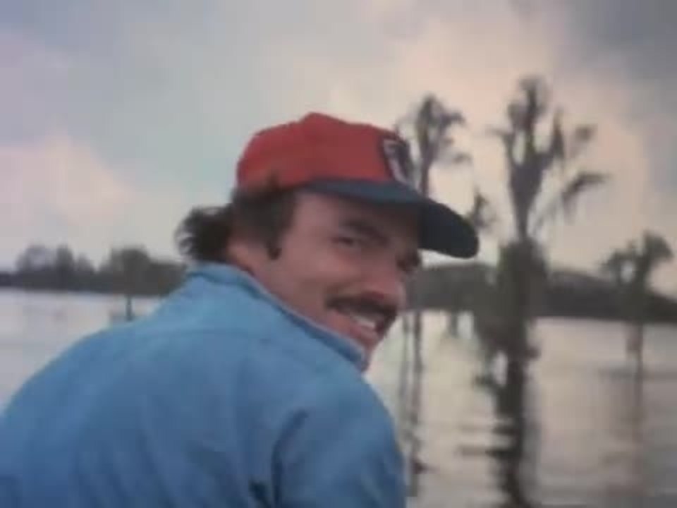 Gator - trailer (english)