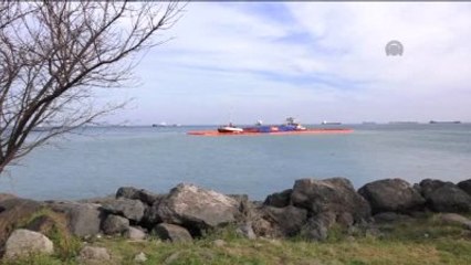 Karaya Oturan Kuru Yük Gemisi