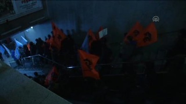 Ali İsmail Korkmaz Davası - Verilen Kararı Protesto Eden Gruba Polis Müdahalesi