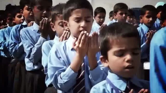 Bara Dushman Bana Phirta Hai Jo Bacho Sa Larta hai... Tribute to Peshawar School victims