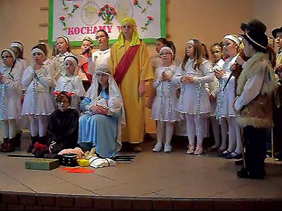 Oliwia Warzybok "Kolęda dla nieobecnych"