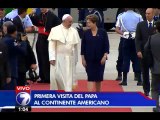 Francisco es recibido por la presidenta Rousseff a su llegada a Brasil