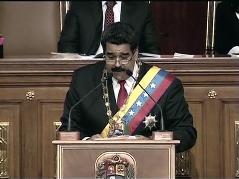 Aprueban aumento de becas estudiantiles de educación media y universitaria