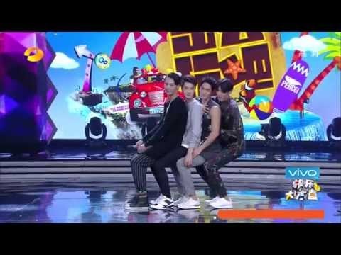 快乐大本营看点 Happy Camp 09/27 Recap: 帅气男模力气大抱着海涛做运动-Handsome Model Fun Exercise【湖南卫视官方版】