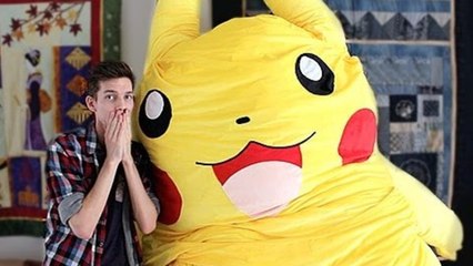 I Bought The World's Biggest Pokemon Plush Toy!