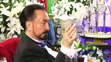 İnsanın eli, gözü ve kulağının özel hafızası ve aklı vardır, ahirette hepsi konuşacak.
