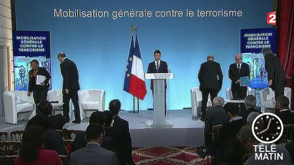 Nicolas Sarkozy : "comparer la République française à l'apartheid, c'est une faute"