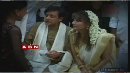 Delhi police interrogated  lady generalists on Sunanda Pushkar death