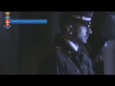 Napoli - Camorra, arrestati 8 usurai del clan Mazzarella, sequestri da 2 milioni -1- (21.01.15)