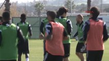 Beşiktaş Gençlerbirliği Maçı Hazırlıklarına Devam Ediyor