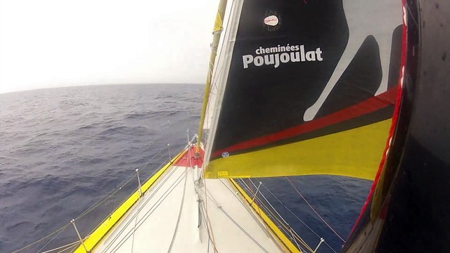 Barcelona World Race 2014/2015 : A bord de Cheminées Poujoulat changement de quart