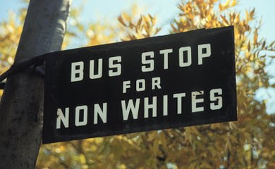 Charles Consigny : " Il y a en France un séparatisme territorial, social, culturel et religieux "